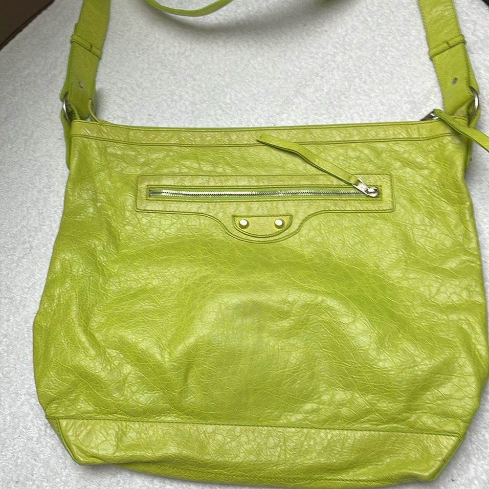 Gorgeous Lime Green Balenciaga Day Bag 272409